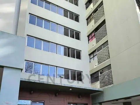 Diag. 80 esq. 119 - Departamento de 2 Dormitorios al Frente en Alquiler - Barrio Hipodromo