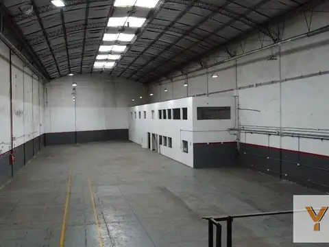 Depósito en venta - Oficinas - Baños - Cocheras - 1.280Mts2 - Paternal