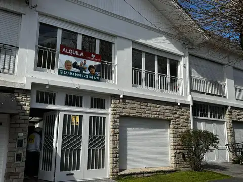 Casa en Alvear 3300 de cuatro ambientes apto profesional y vivienda