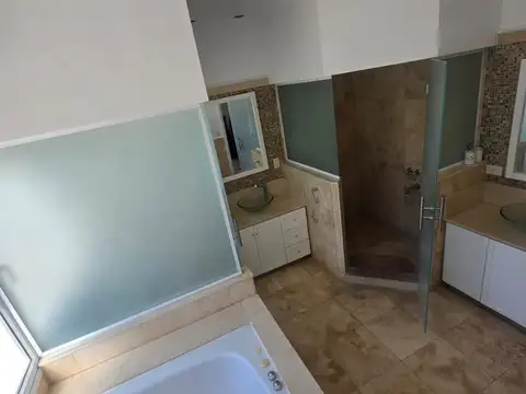 Casa en Venta en Del Viso, USD 510.000