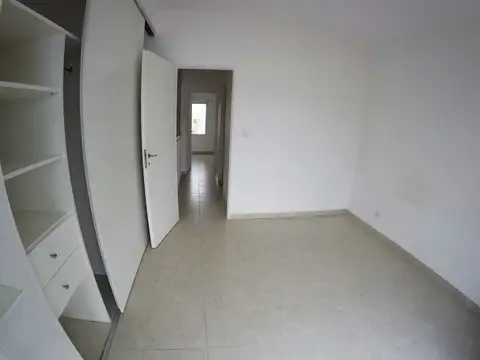 Departamento en Alquiler en Caleta Olivia, $ 800.000
