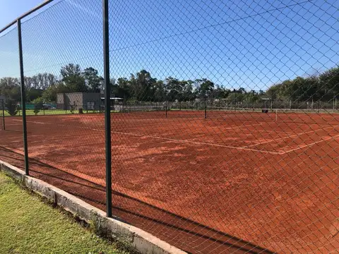 Leandro Niceforo Alem 3300