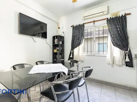 Depto Tipo Casa en Venta con 1 cocheras