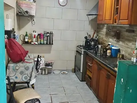 Depto Tipo Casa 4 ambientes con 1 baño