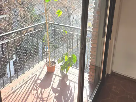 Departamento en Venta en Olivos Vias/Maipu, USD 145.000