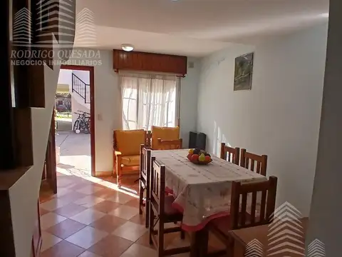 Depto Tipo Casa en Venta con 1 cocheras