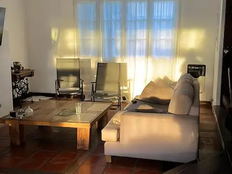 Casa en Venta en La Horqueta, USD 470.000