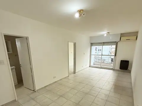 Departamento en Alquiler en Boca, $ 515.000