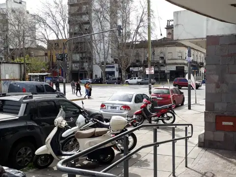 Pi Y Margall 400, Piso 3
