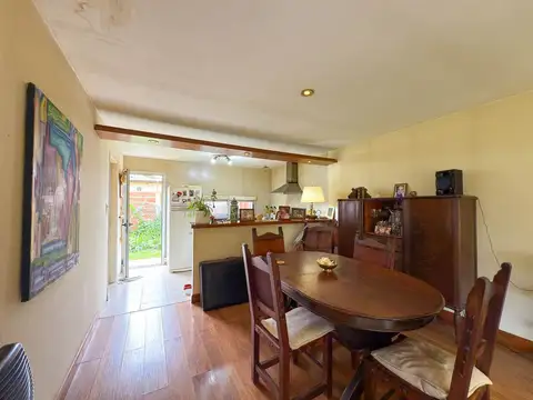 Avenida Tiburcio Bavio 1600