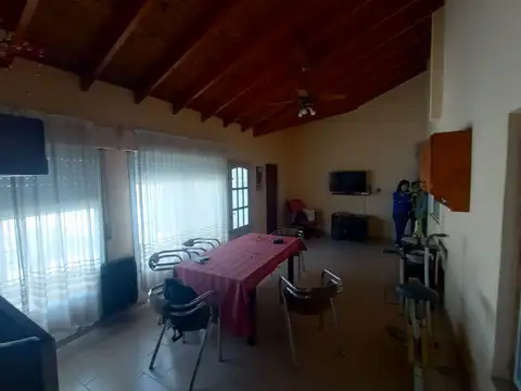 Casa en Venta en Burzaco, USD 100.000