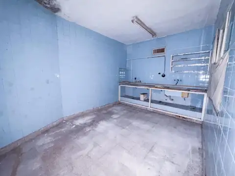 Local en Alquiler en Balvanera, USD 7.500