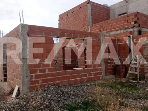 Terreno con Adelanto de construción