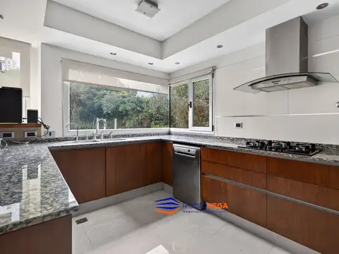 Casa en Venta en Barrio Cerrado Weston, Moreno
