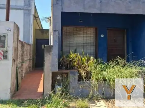 PH en venta - 1 Dormitorio 1 Baño - Tres De Febrero