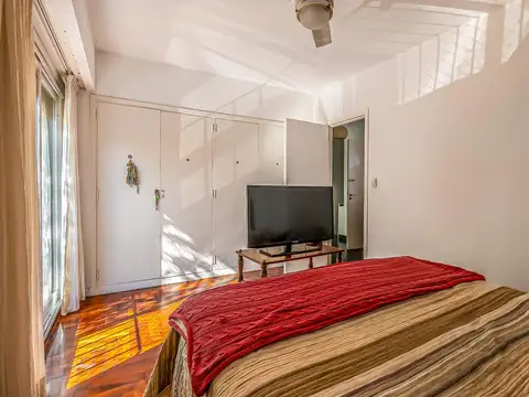 Depto Tipo Casa en Venta al Este