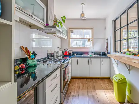 Depto Tipo Casa en Venta en Belgrano R, USD 300.000