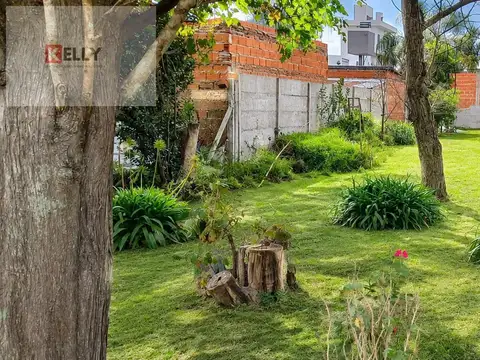 LOTE EN VENTA EN CAMPANA – 382 m²