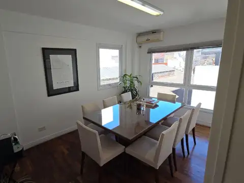 Oficina en Alquiler en Recoleta, $ 750.000