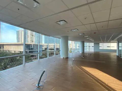 Oficina en Alquiler en Vicente López Vías / Río, USD 14.500