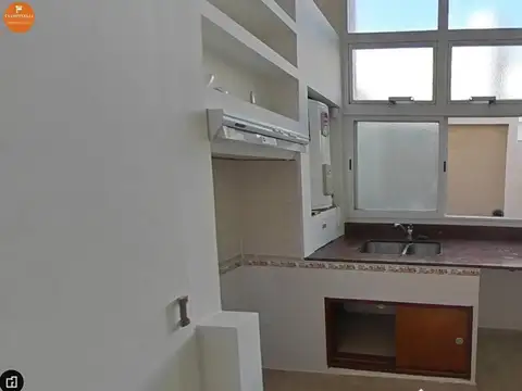Depto Tipo Casa en Alquiler de 3 ambientes