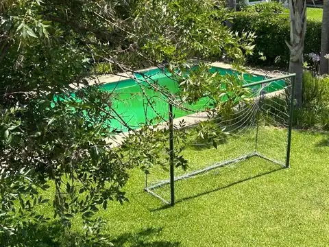 Casa en Alquiler Temporal de 4 dormitorios