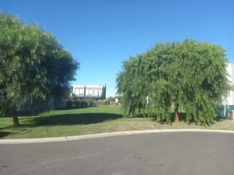 Terreno en Venta en Santa Emilia, USD 36.000