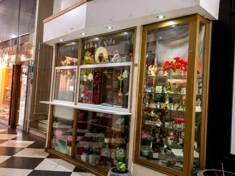 Avenida Rivadavia 5300, Piso 0