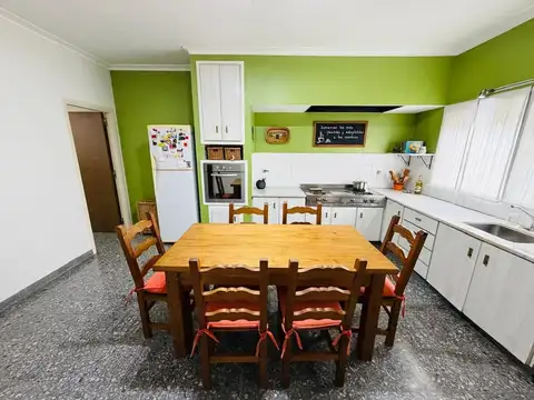 Depto Tipo Casa en Venta de 5 ambientes