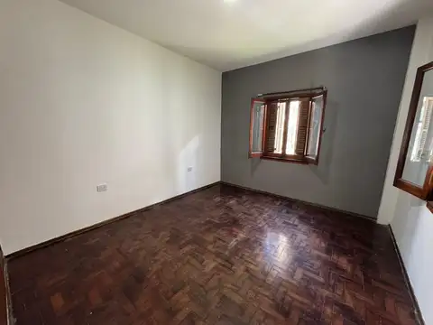 Depto Tipo Casa en Alquiler en Ciudad Madero, $ 800.000