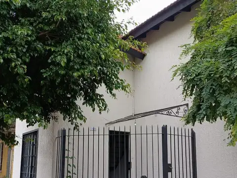 PH en  venta en Castelar