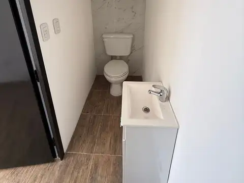 VENTA - MONOAMBIENTE - LANUS OESTE