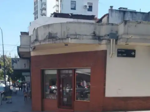 Local EN PARQUE CHACABUCO