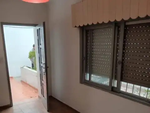 3 Ambientes en Planta Baja Tipo PH