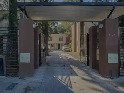 OPORTUNIDAD VENTA DUPLEX 3 AMBIENTES EN ITUZAINGO 