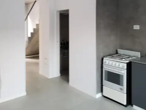 Depto Tipo Casa 3 ambientes con 1 baño