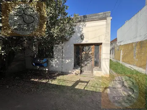 Depto Tipo Casa en Venta en Ramos Mejia Sur, USD 59.000