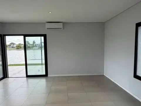 Casa en Venta en San Sebastián, USD 300.000