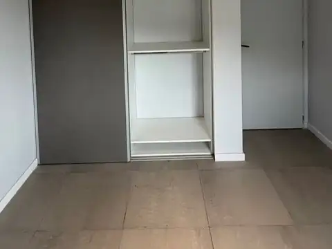 Casa  en Venta en San Sebastian, Escobar, G.B.A. Zona Norte AREA 1 - A la laguna- Dormitorio planta baja- pileta