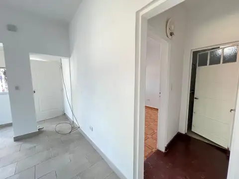 Depto Tipo Casa 2 ambientes con 1 baño