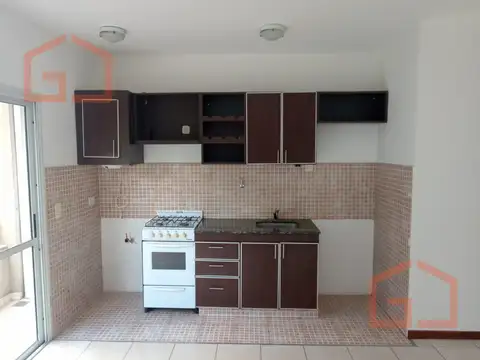 Departamento en Alquiler en Moron, $ 550.000