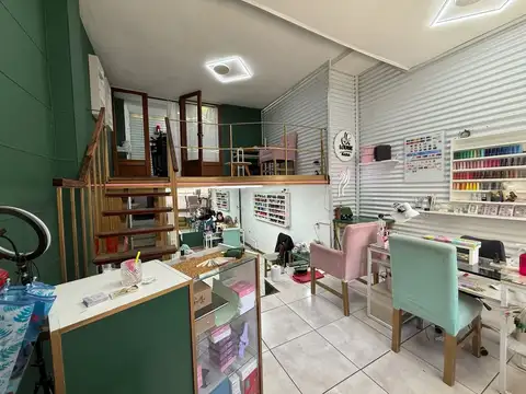 Local en Alquiler en Vicente Lopez Vias / Rio, USD 800