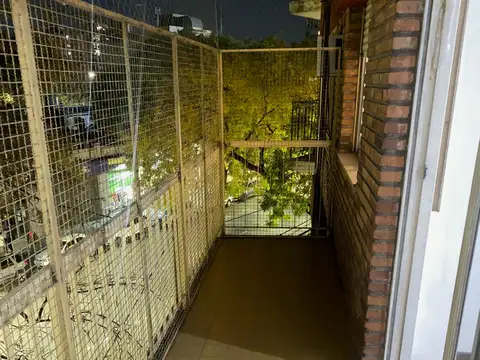 VENTA DEPARTAMENTO 3 AMBIENTES CON BALCON