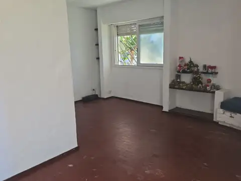 Depto Tipo Casa en Venta de 4 dormitorios