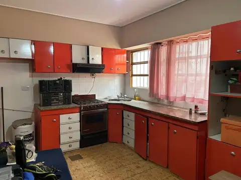 Depto Tipo Casa en Venta de 4 ambientes