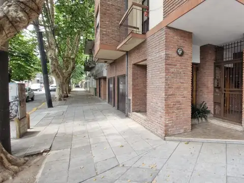 VENTA DEPARTAMENTO 4 AMBIENTES CASEROS