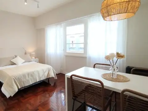 Venta Monoambiente con Balcón a la calle Zona Aldrey