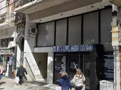 Alquiler de Local Comercial de 240 m² con Sótano en Flores