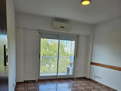 Departamento en Alquiler en Paternal, $ 650.000