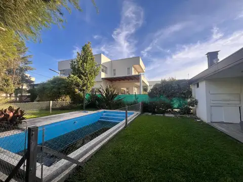 Casa en Alquiler al Norte